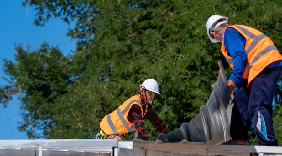 Expert Emergency Roof Repairs services in Roy, WA